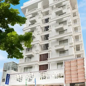 Hotel Golden Tulip The Grandmark